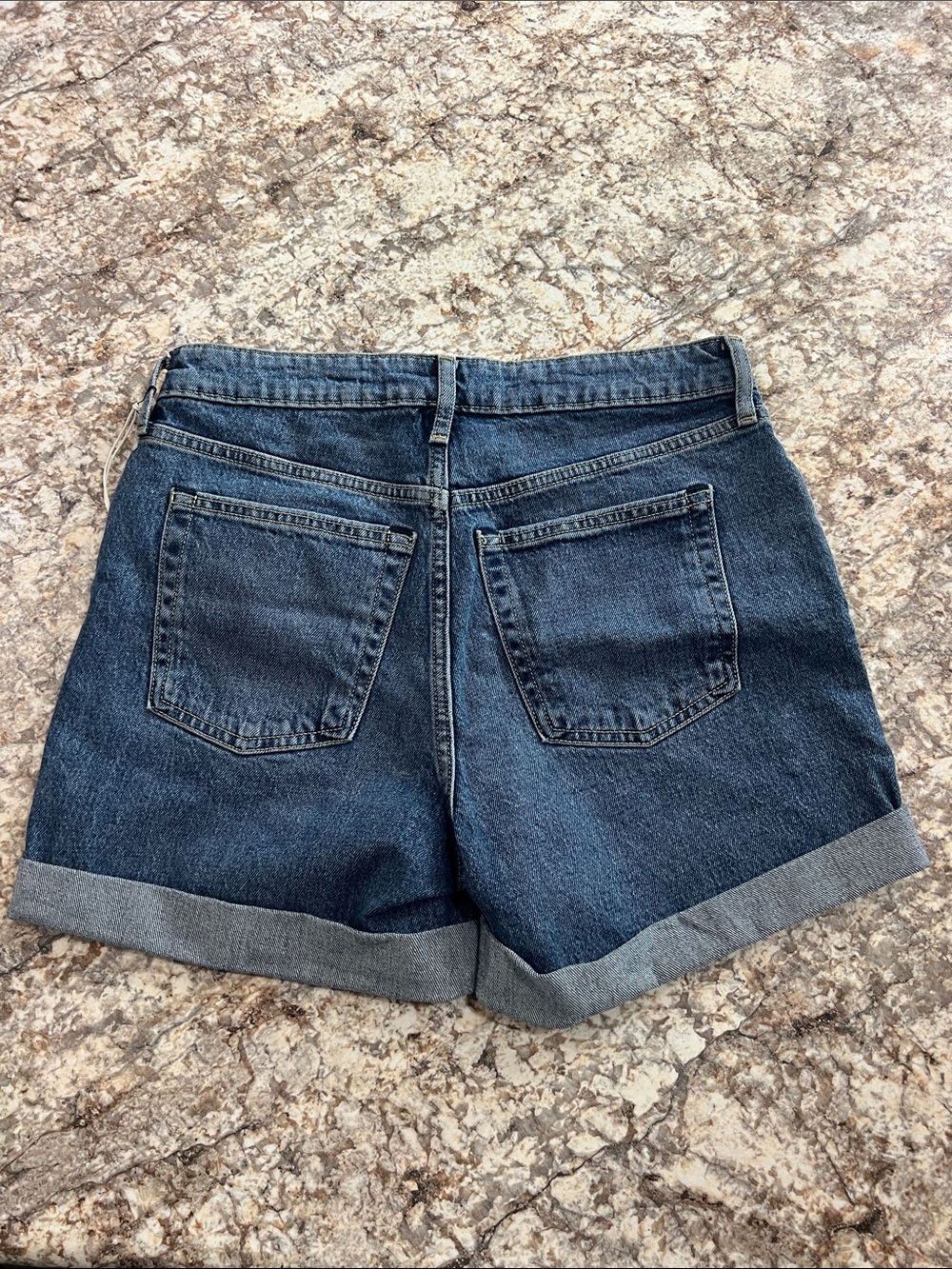 Free Assembly Mid-Rise Dark Blue Rolled Hem Denim Shorts - Picture 3 of 7